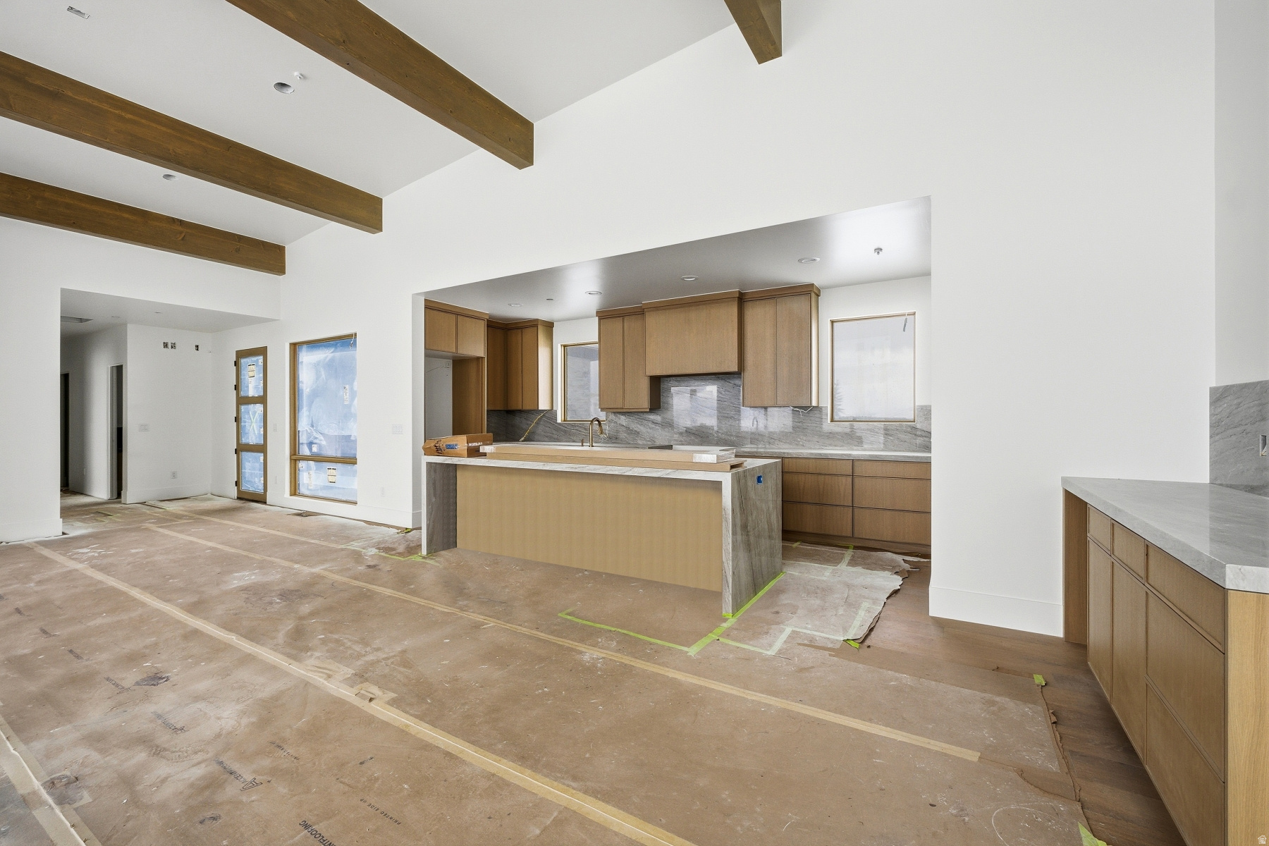 HAWKS PASS - Residential