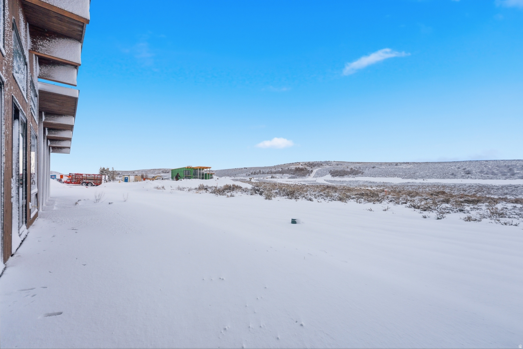 HAWKS PASS - Residential