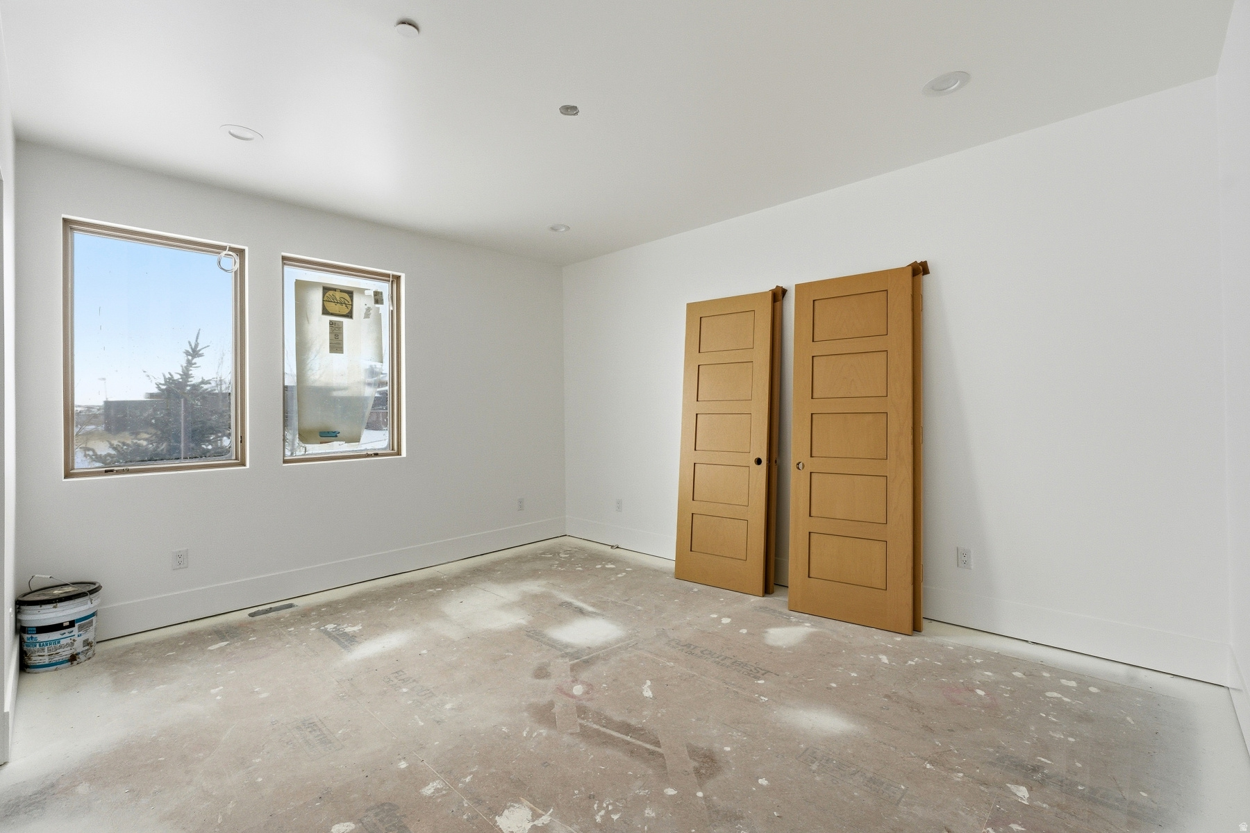 HAWKS PASS - Residential