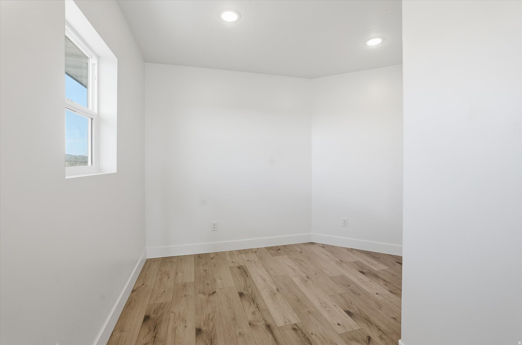 EASTSIDE - Residential