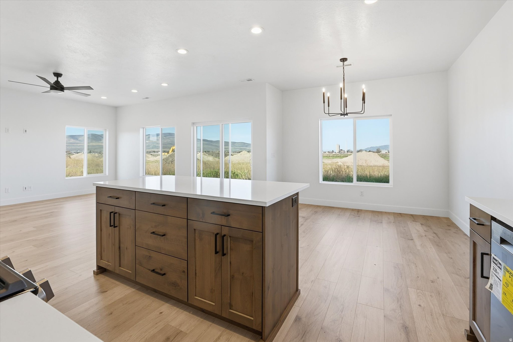 EASTSIDE - Residential