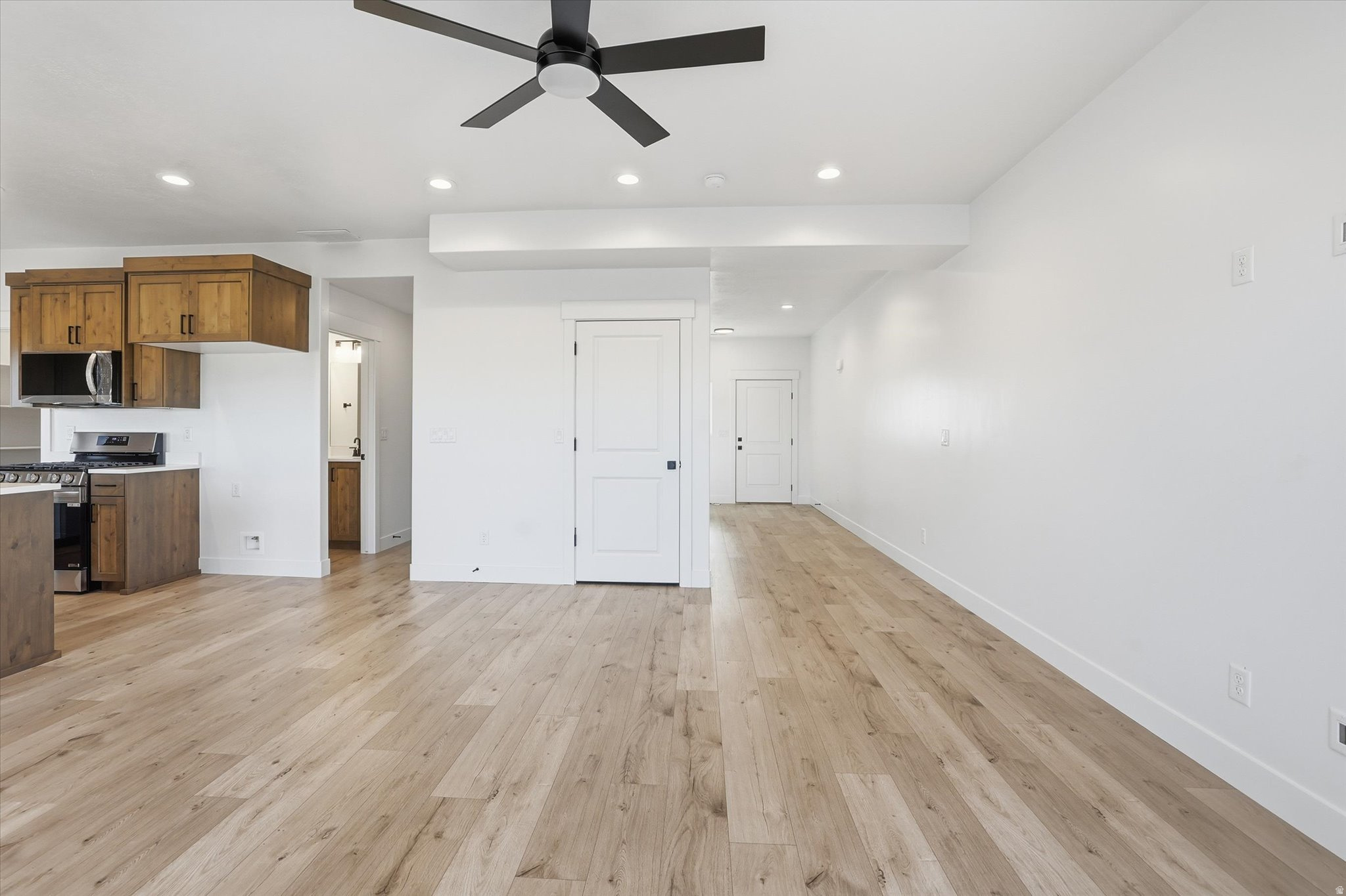 EASTSIDE - Residential