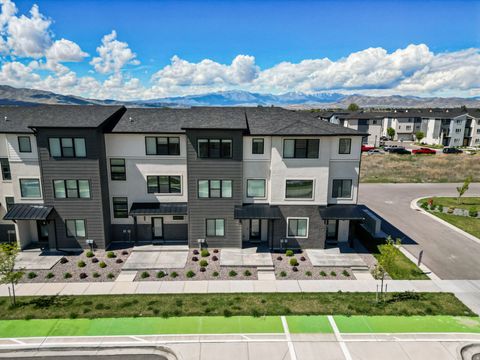 Tiny photo for 428 S 900 W, American Fork, UT 84003 (MLS # 2150321)