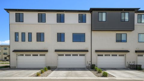 Tiny photo for 428 S 900 W, American Fork, UT 84003 (MLS # 2150321)