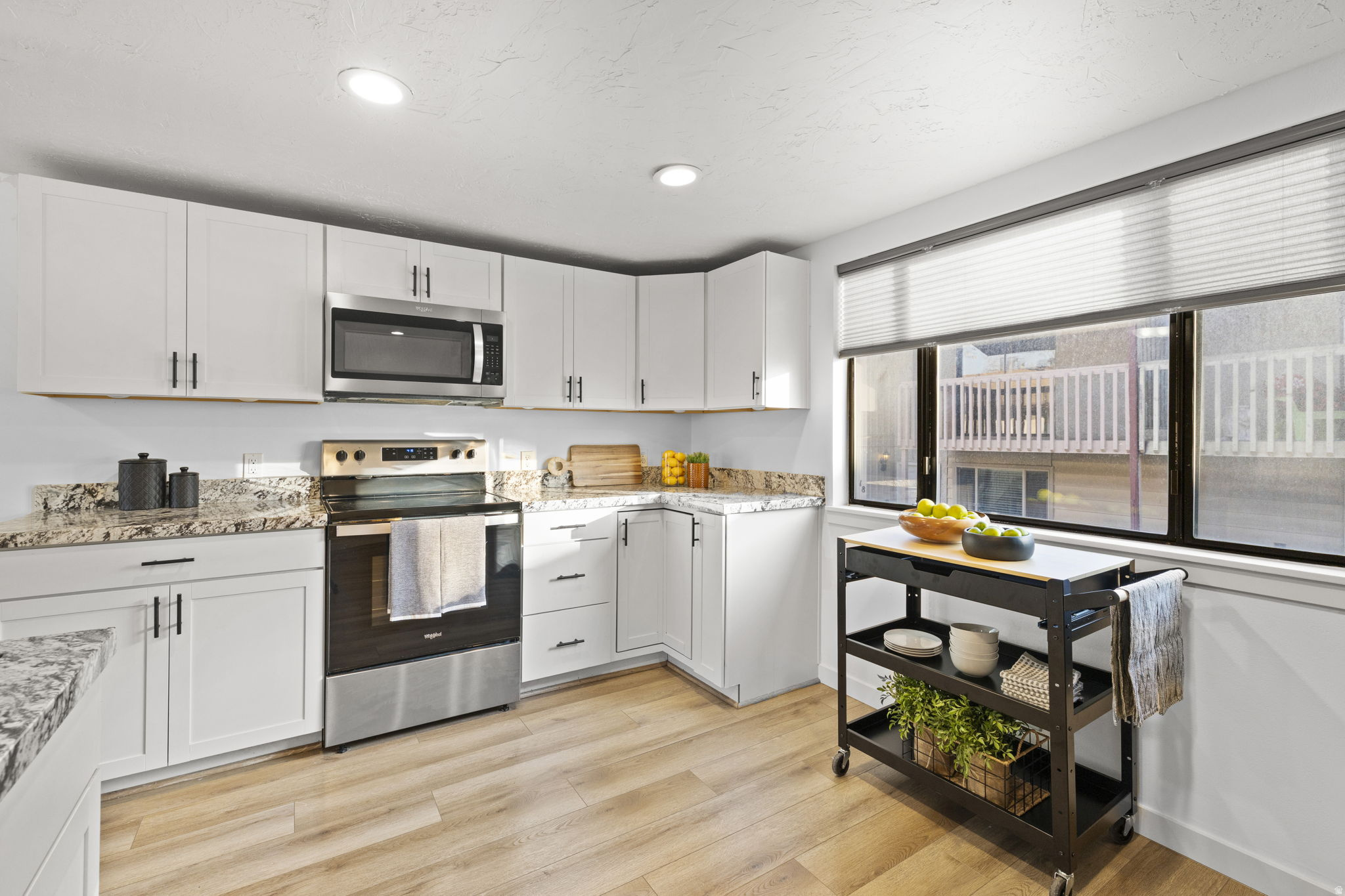 BELMONT TERR - Residential