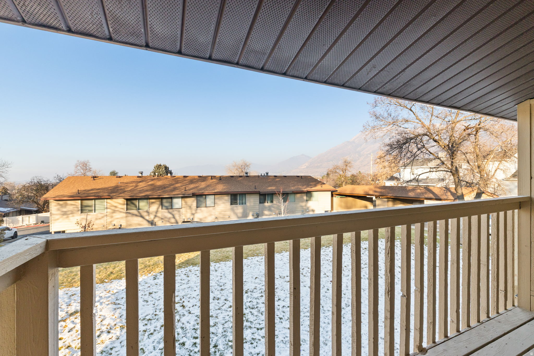 BELMONT TERR - Residential