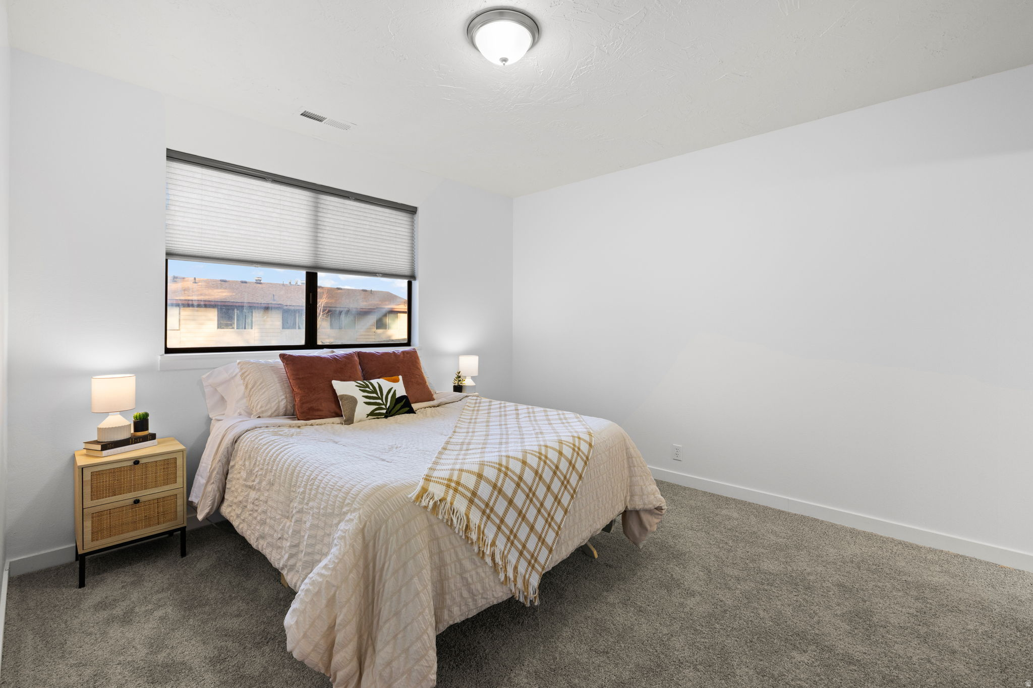 BELMONT TERR - Residential