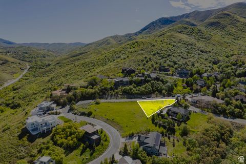 Tiny photo for 326 S MARYFIELD DR #404, Salt Lake City, UT 84108 (MLS # 2085322)