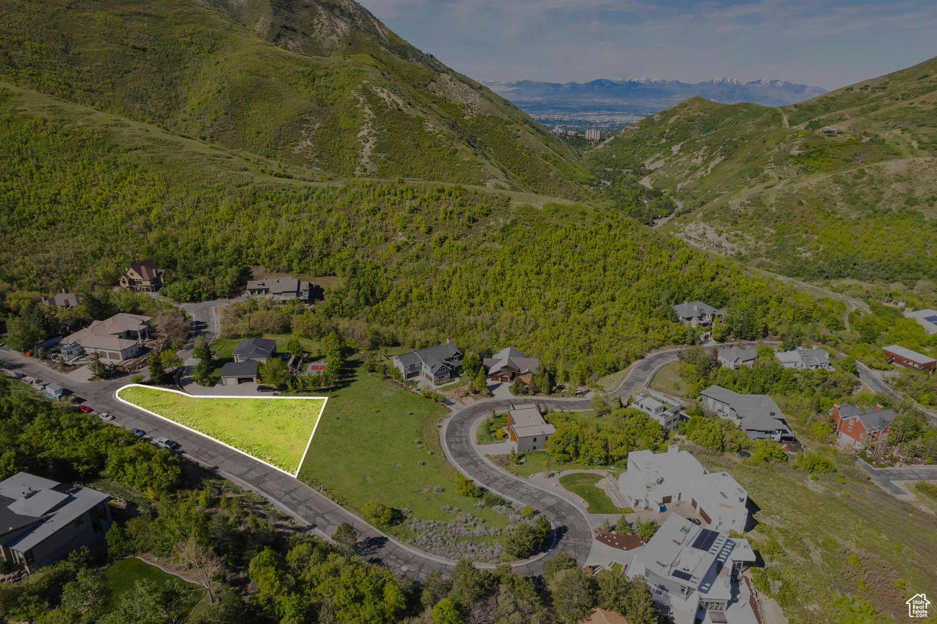 326 S Maryfield Dr #404, Salt Lake City, Utah image 2