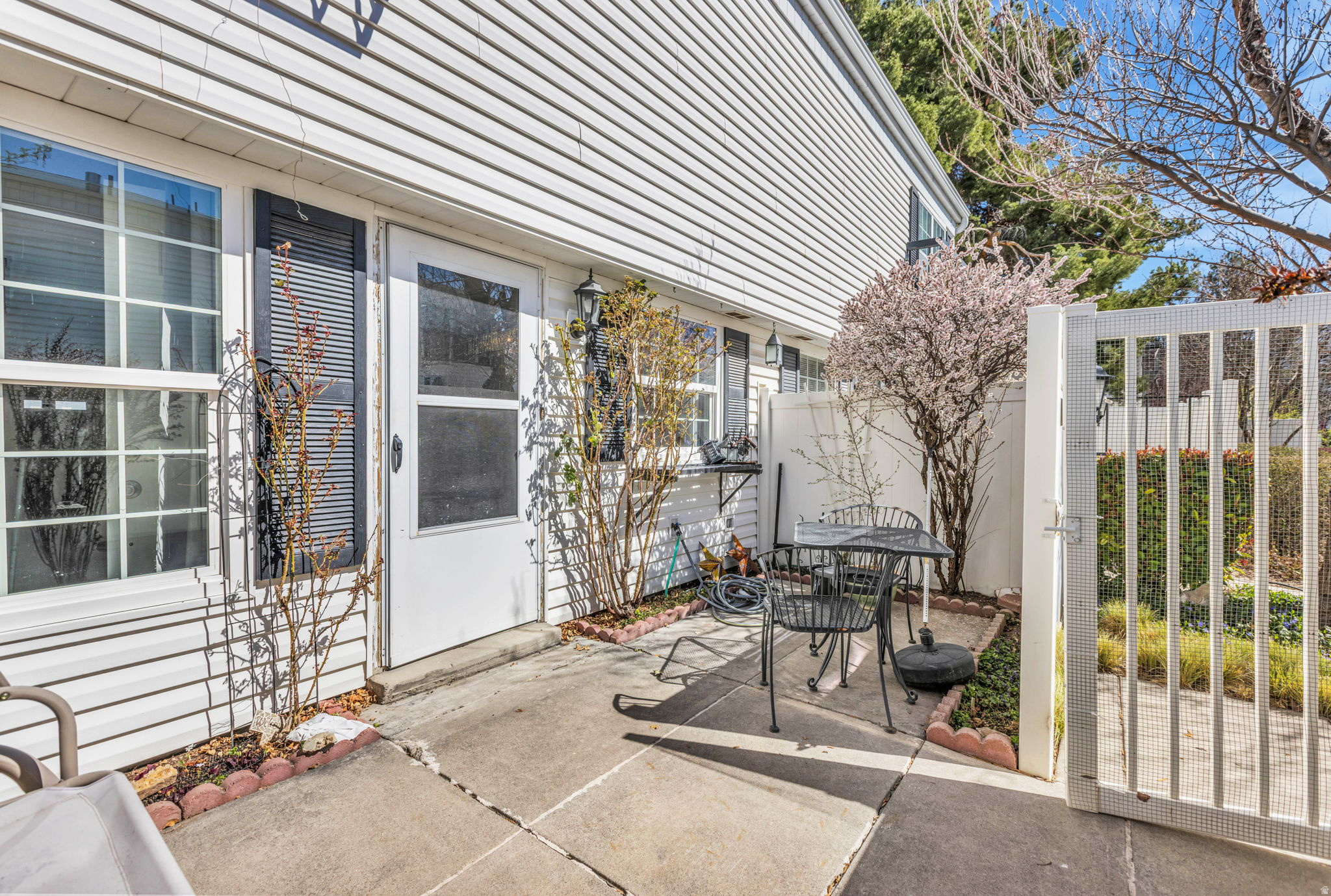 WAYLAND STATION AT OLD FARM - Residential