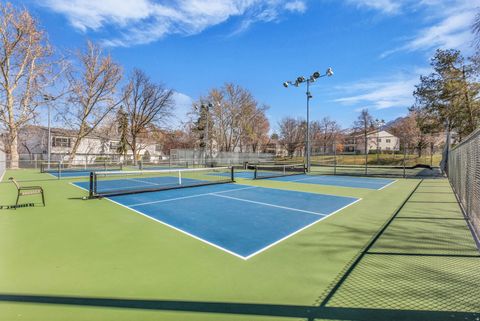 Tiny photo for 600 E 3990 S, Murray, UT 84107 (MLS # 2144973)