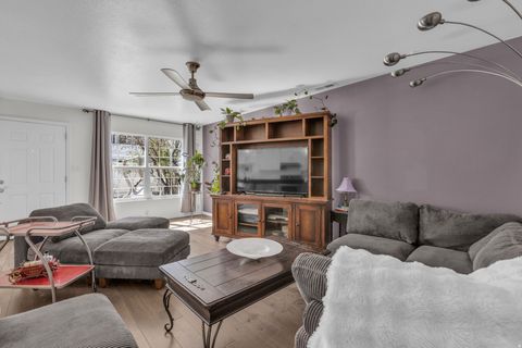 Tiny photo for 600 E 3990 S, Murray, UT 84107 (MLS # 2144973)