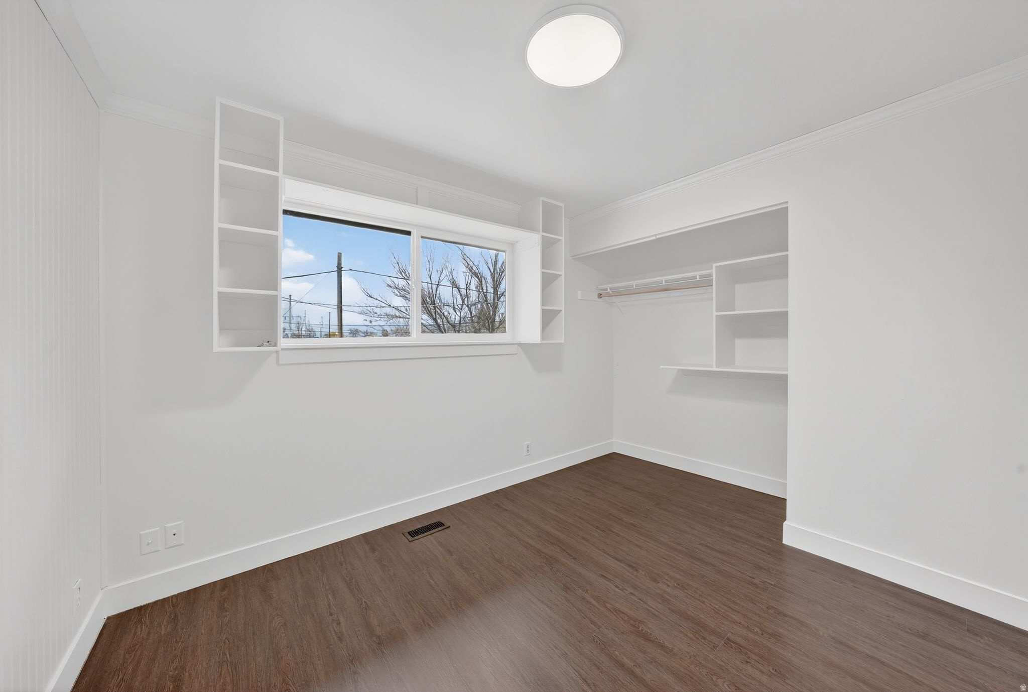 SUTTON SUBDIVISION - Residential