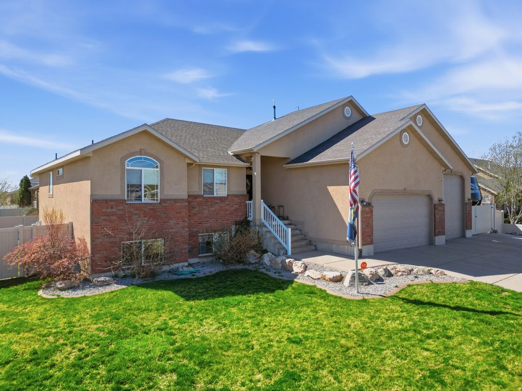 Photo of 2439 W 1675 S, West Haven, UT 84401 (MLS # 2146449)