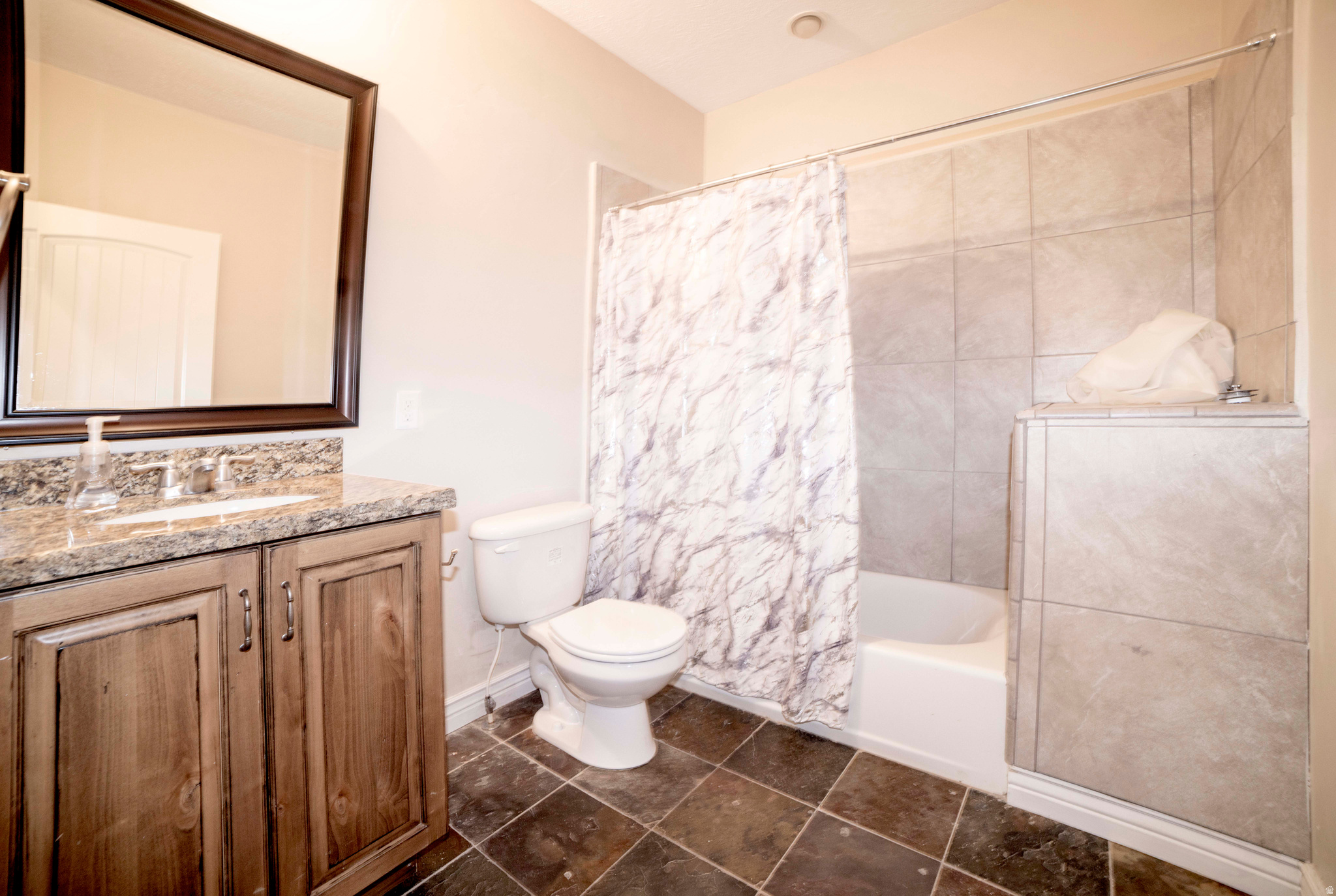 SCENIC RIDGE ESTATES - Residential