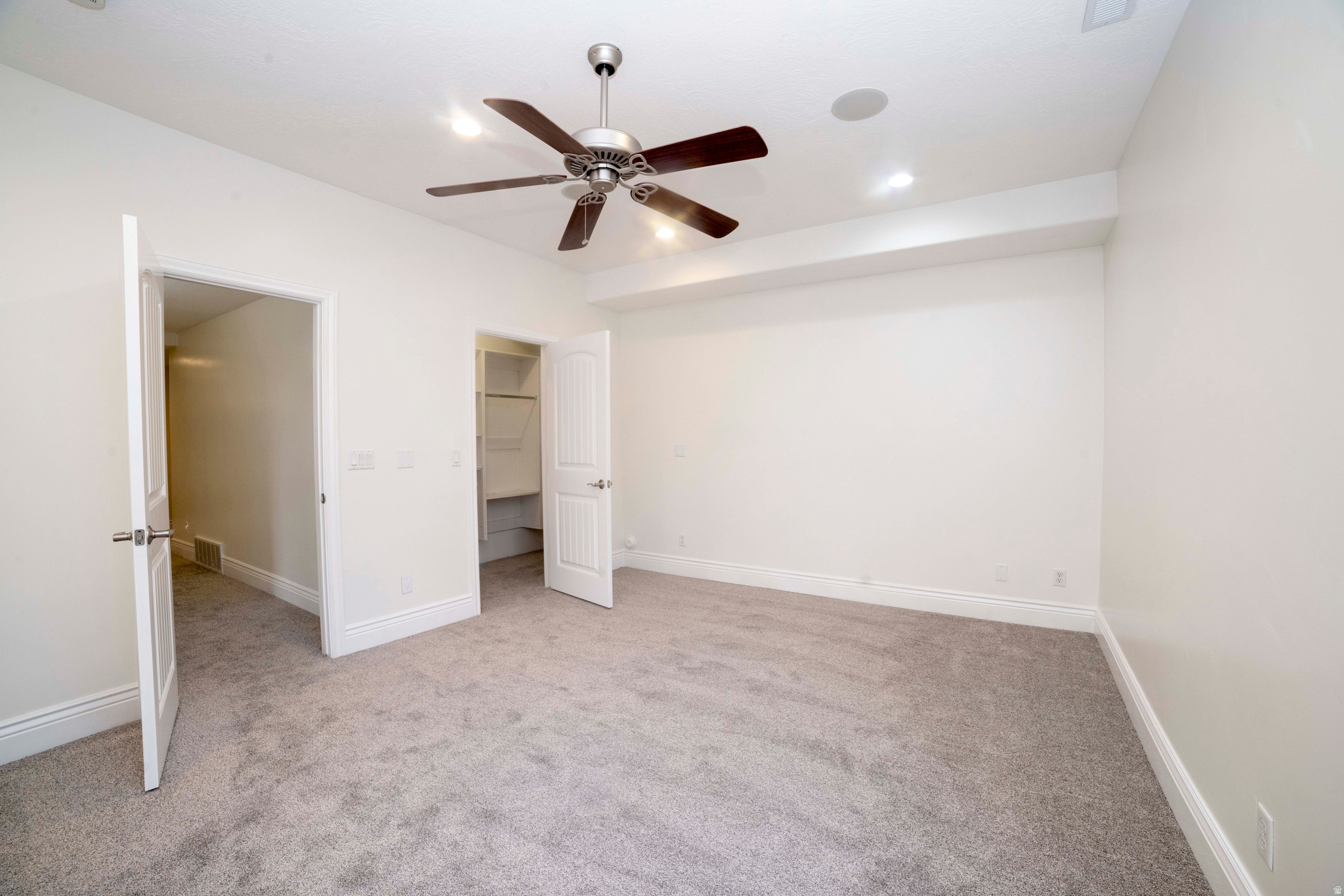 SCENIC RIDGE ESTATES - Residential