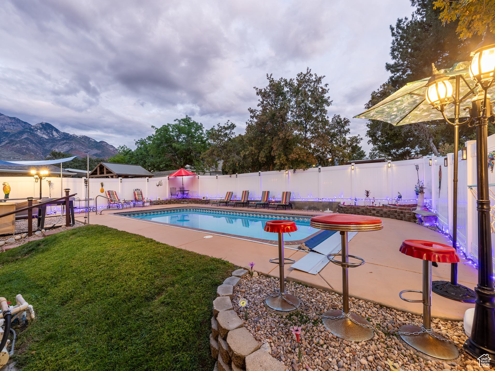 QUAIL VALLEY - Residential
