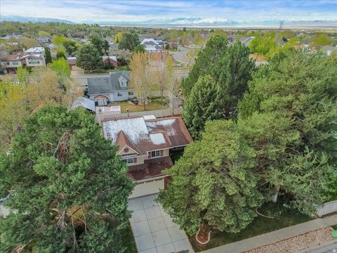 Tiny photo for 2172 E 2050 N, Layton, UT 84040 (MLS # 2148225)