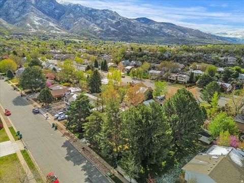 Tiny photo for 2172 E 2050 N, Layton, UT 84040 (MLS # 2148225)
