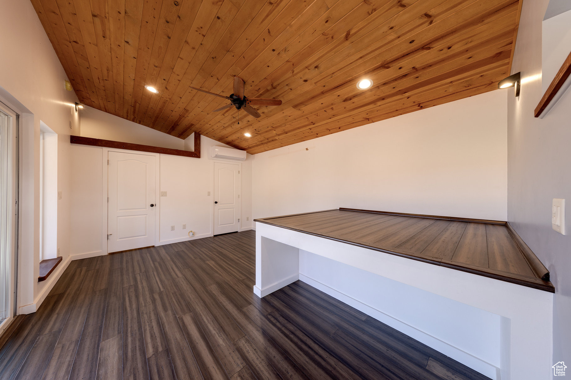 CASTLE VALLEY RIVER RANCHOS - Residential