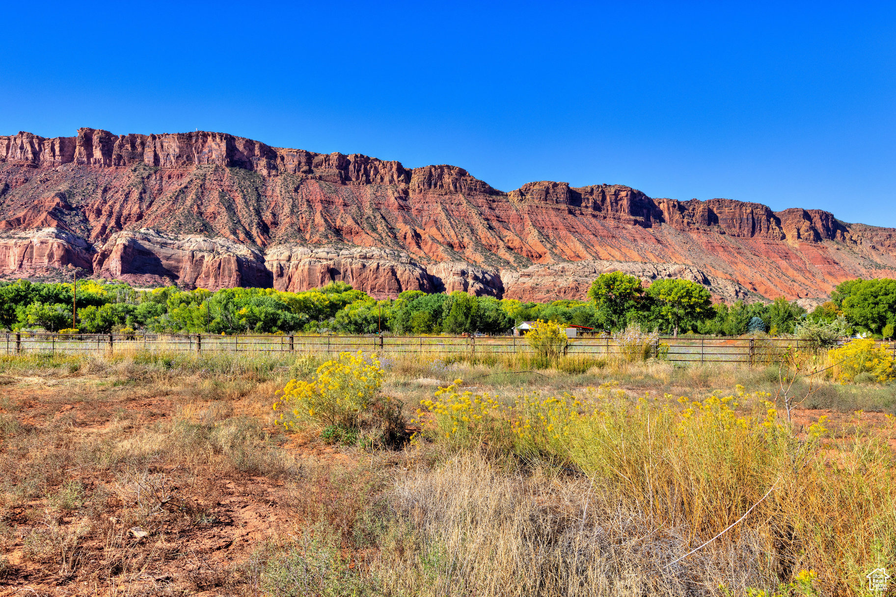 CASTLE VALLEY RIVER RANCHOS - Residential
