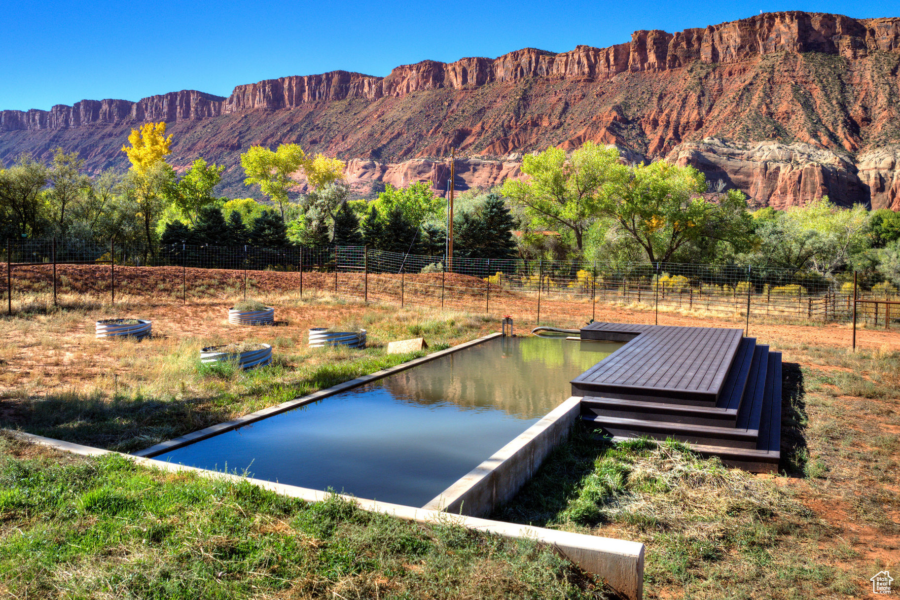 CASTLE VALLEY RIVER RANCHOS - Residential