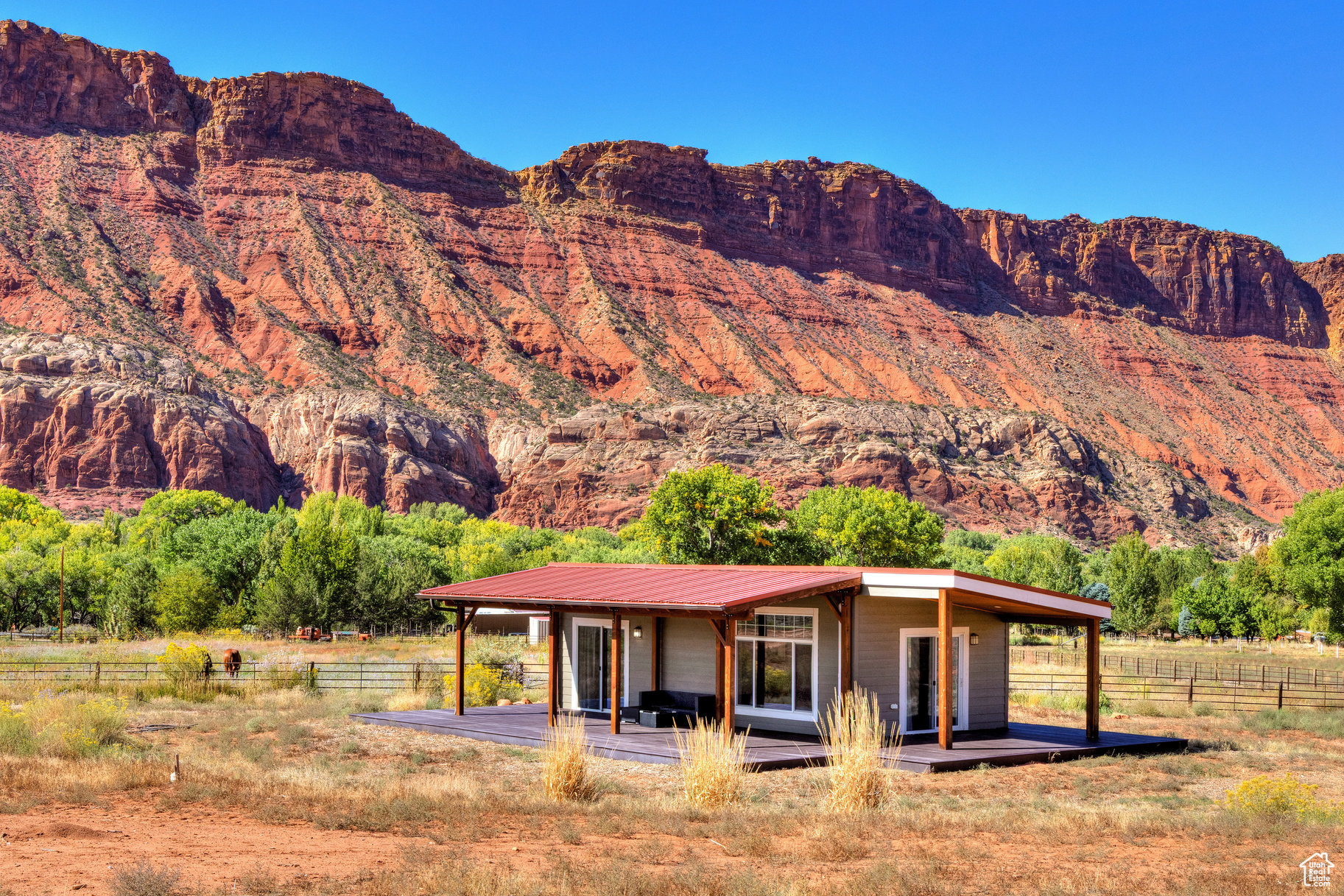 CASTLE VALLEY RIVER RANCHOS - Residential