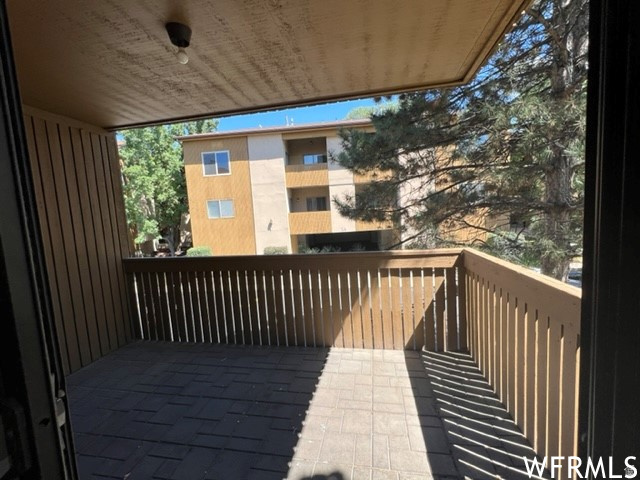 JEFFERSON PLACE - Residential Lease