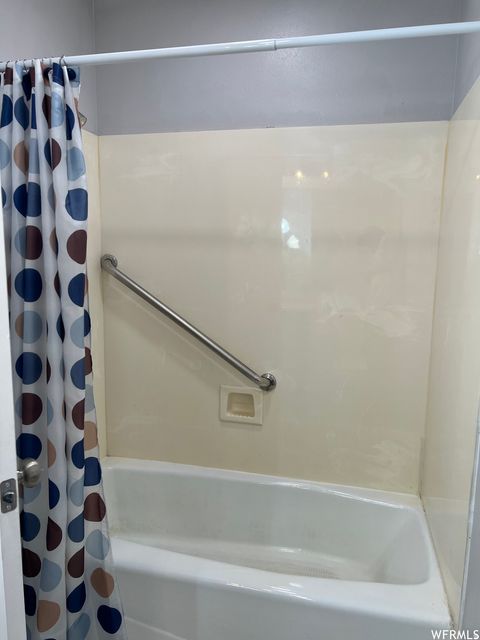 Tiny photo for 9152 S JEFFERSON PL #18 B, Sandy, UT 84070 (MLS # 2128022)