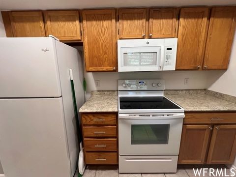 Tiny photo for 9152 S JEFFERSON PL #18 B, Sandy, UT 84070 (MLS # 2128022)