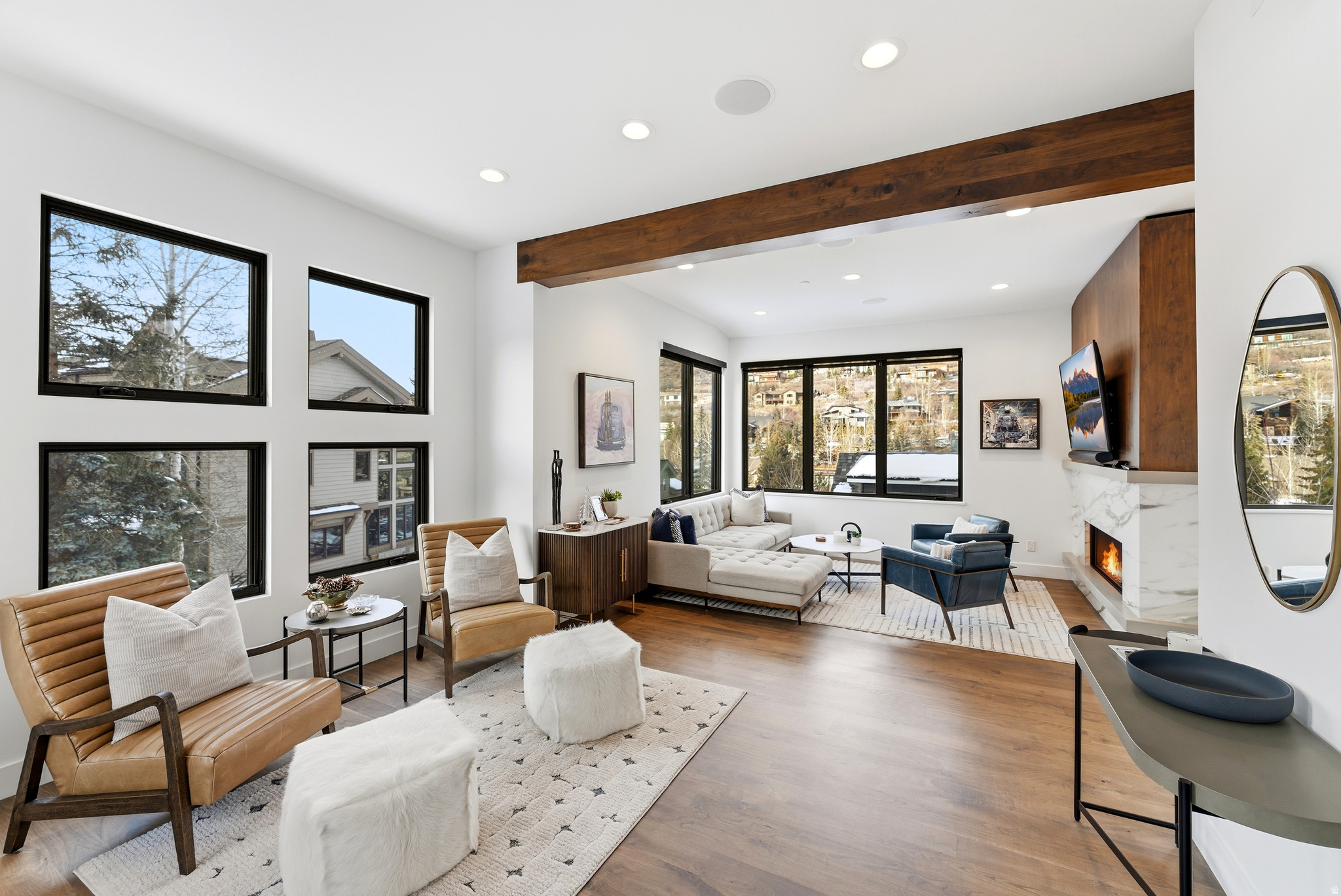 LILAC HILL - Residential