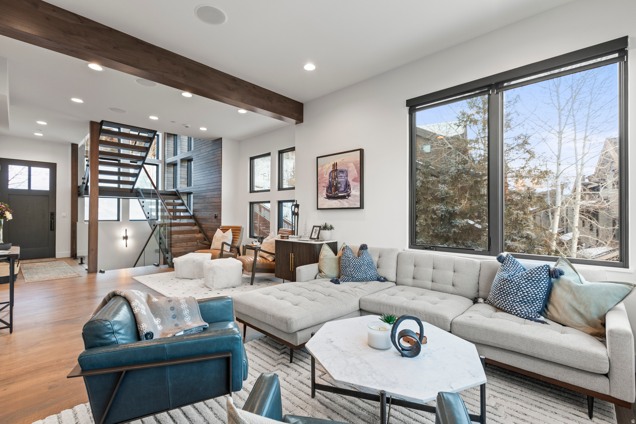 LILAC HILL - Residential