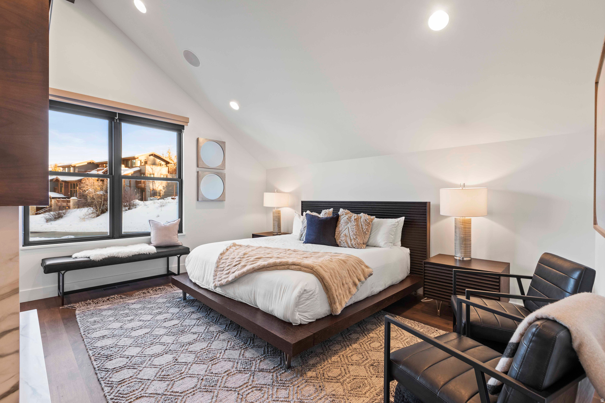 LILAC HILL - Residential