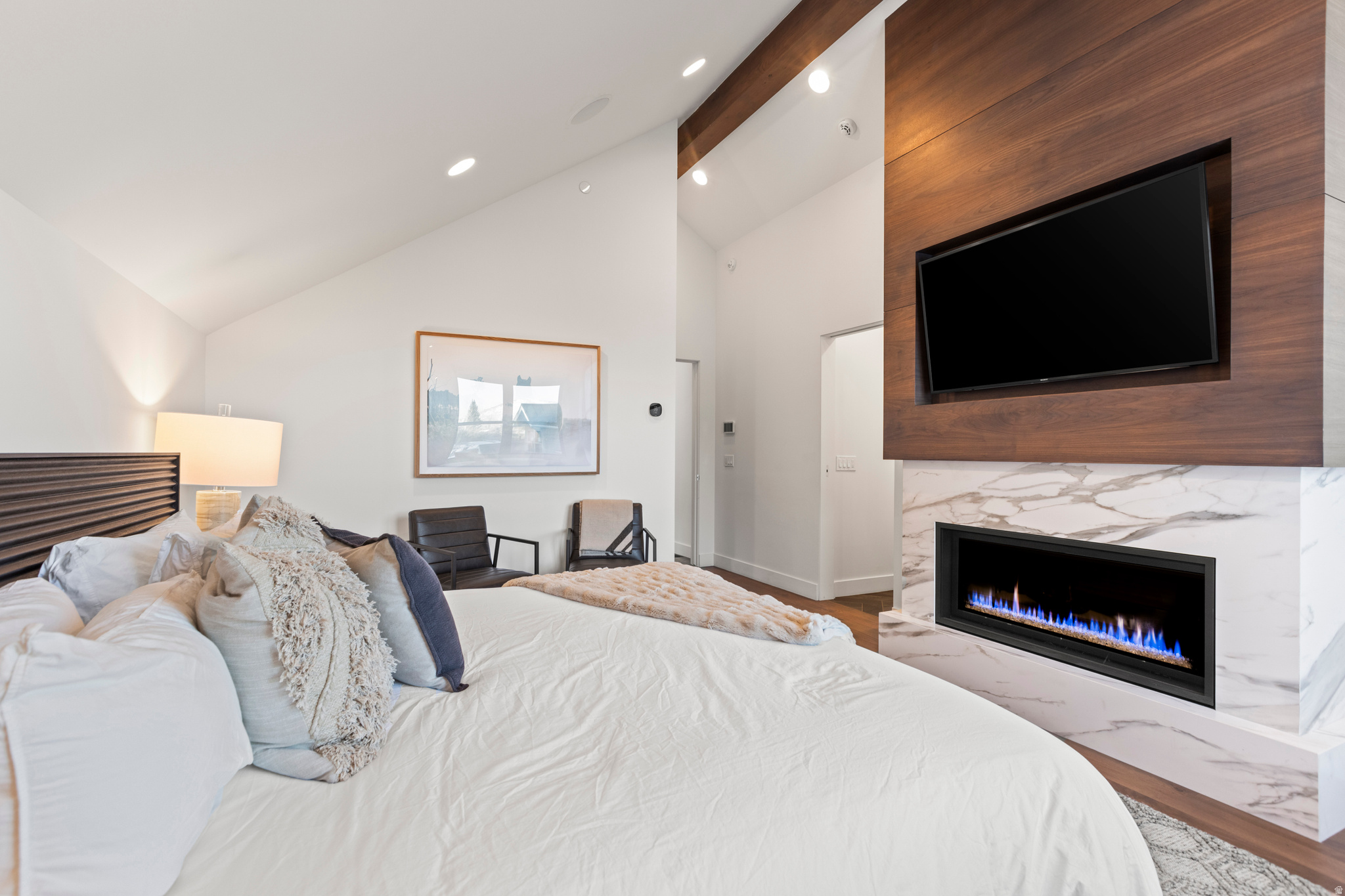 LILAC HILL - Residential