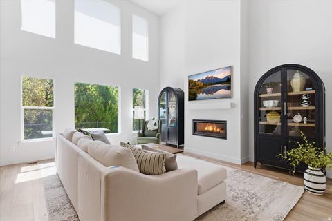 Tiny photo for 1306 E TALBOT DR, Kaysville, UT 84037 (MLS # 2150846)