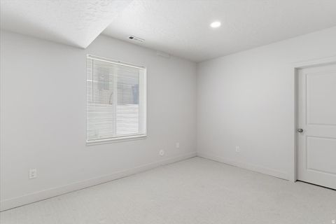 Tiny photo for 1306 E TALBOT DR, Kaysville, UT 84037 (MLS # 2150846)