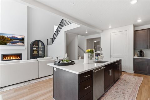 Tiny photo for 1306 E TALBOT DR, Kaysville, UT 84037 (MLS # 2150846)