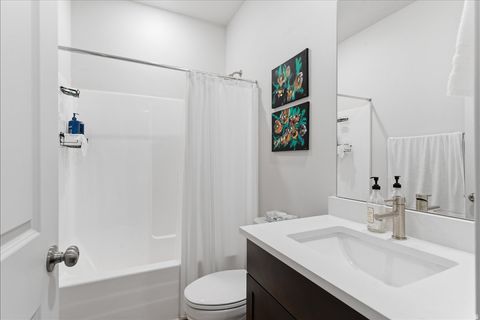 Tiny photo for 1306 E TALBOT DR, Kaysville, UT 84037 (MLS # 2150846)