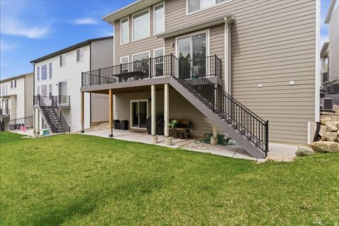 Tiny photo for 1306 E TALBOT DR, Kaysville, UT 84037 (MLS # 2150846)