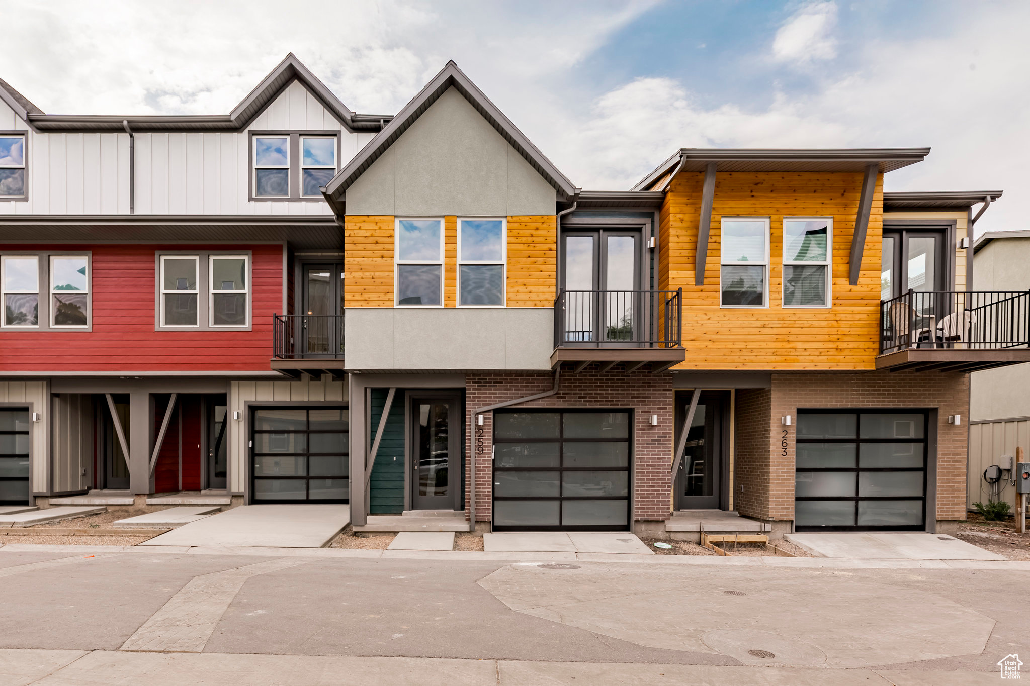 BISHOP PLACE - Residential