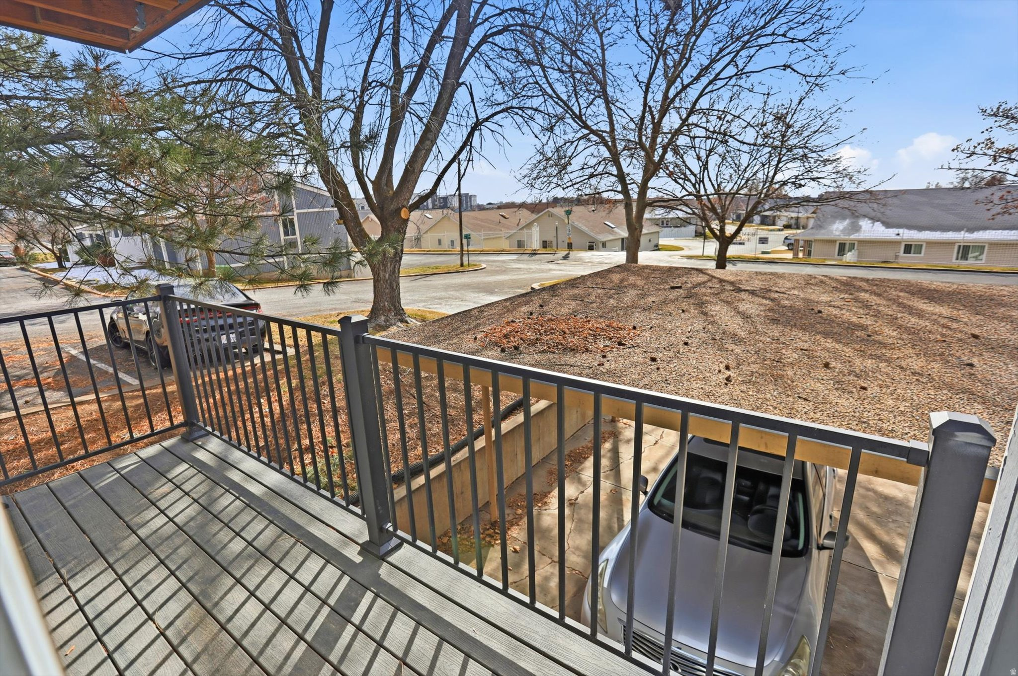 SUNDOWNER - Residential