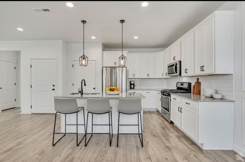 Tiny photo for 6718 W 11800 S, South Jordan, UT 84009 (MLS # 2130621)