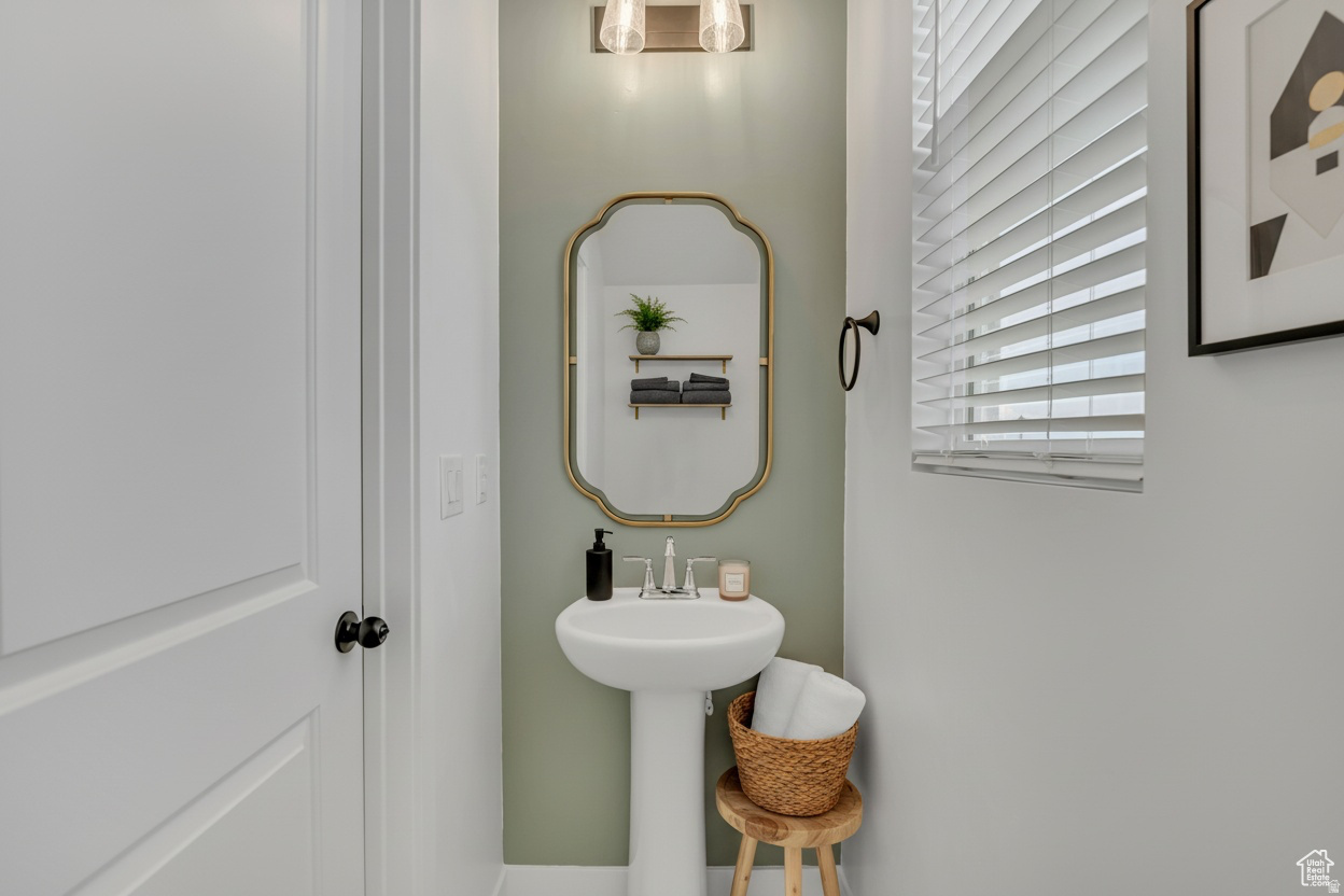 DB VALLEY VIEW TH - Residential