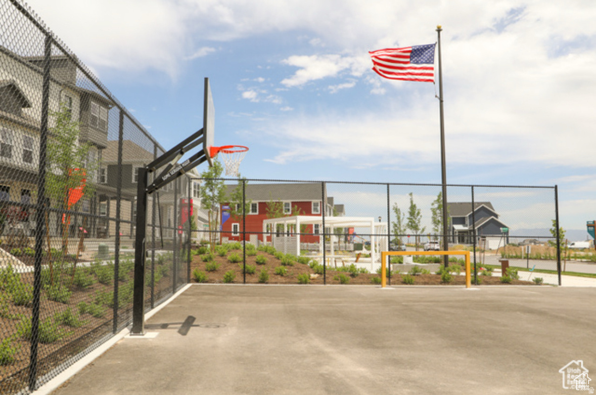 DB VALLEY VIEW TH - Residential