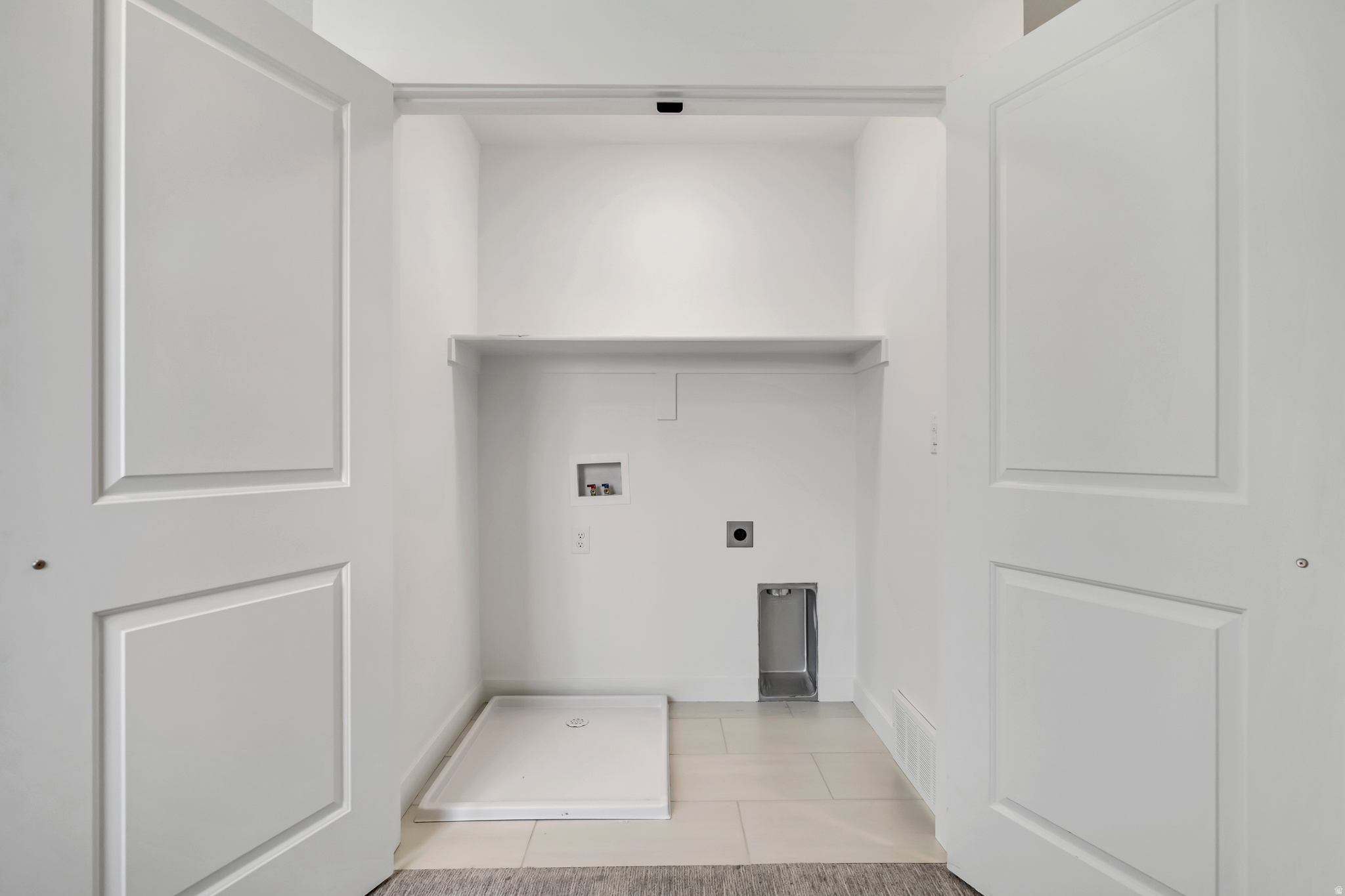 DB VALLEY VIEW TH - Residential