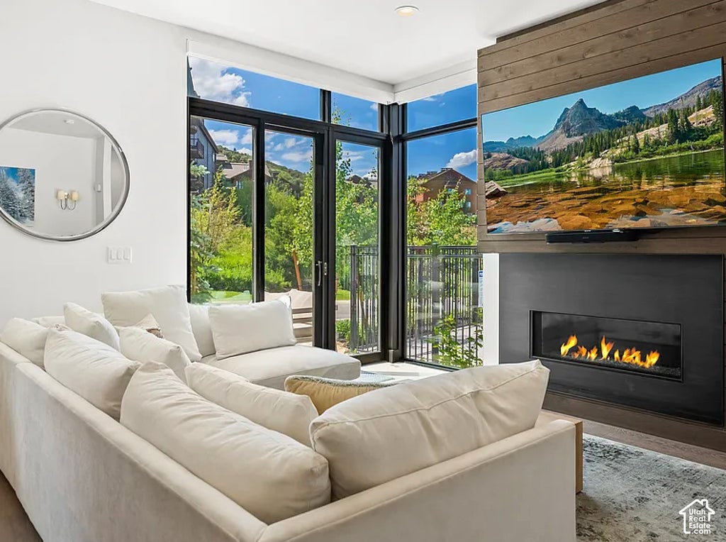 Photo of 4134 COOPER LN #22, Park City, UT 84098 (MLS # 2188537)