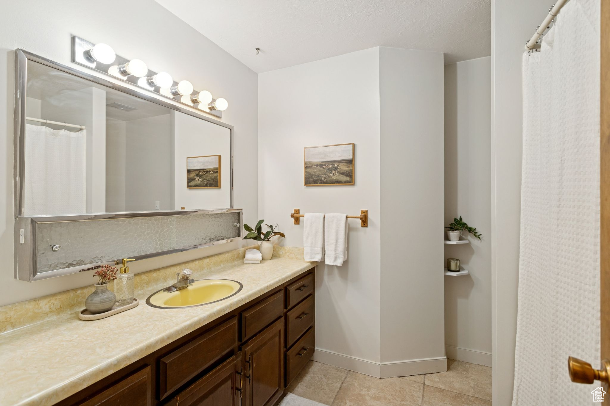 MAJESTIC HEIGHTS - Residential