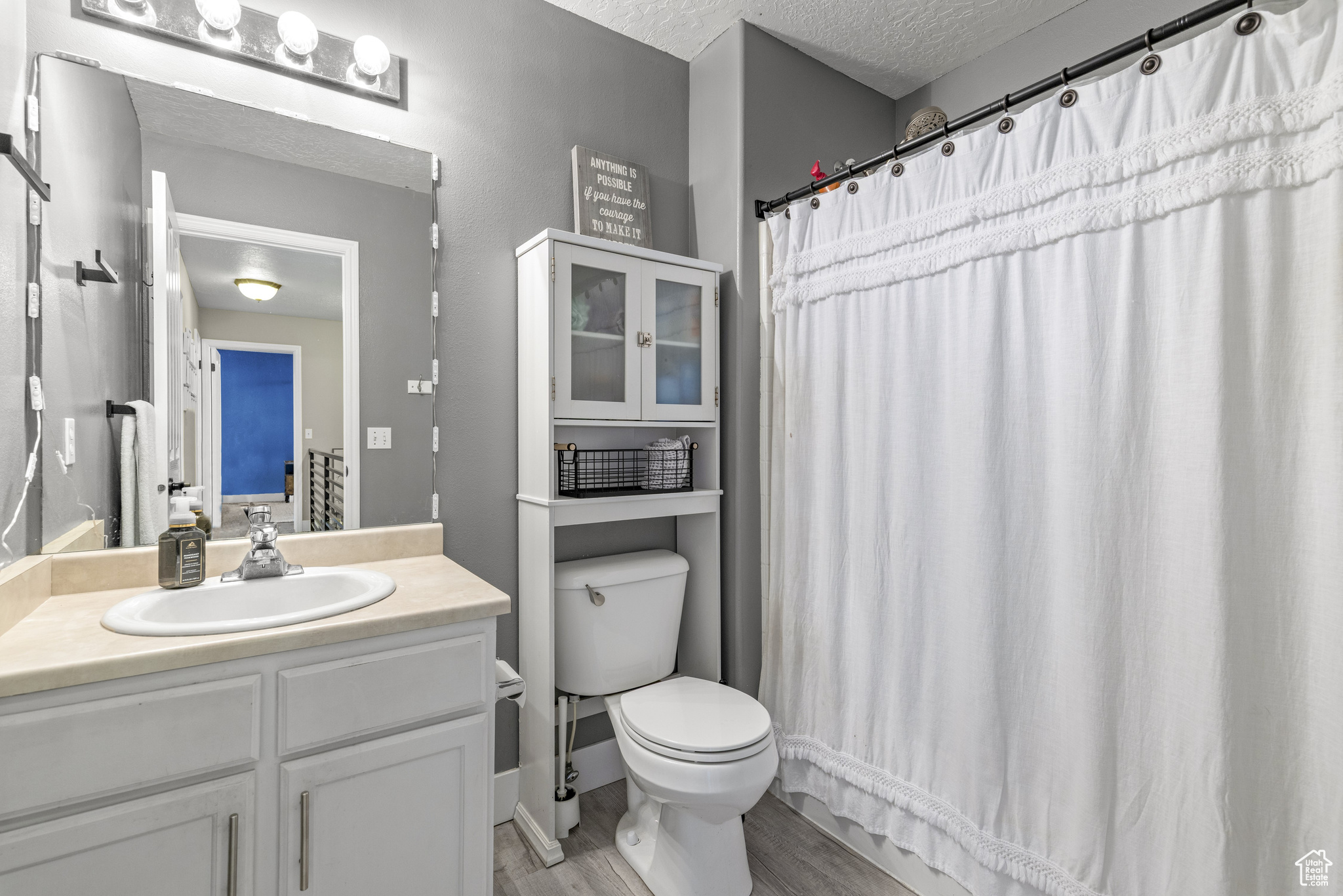 PICKET LANE - Residential