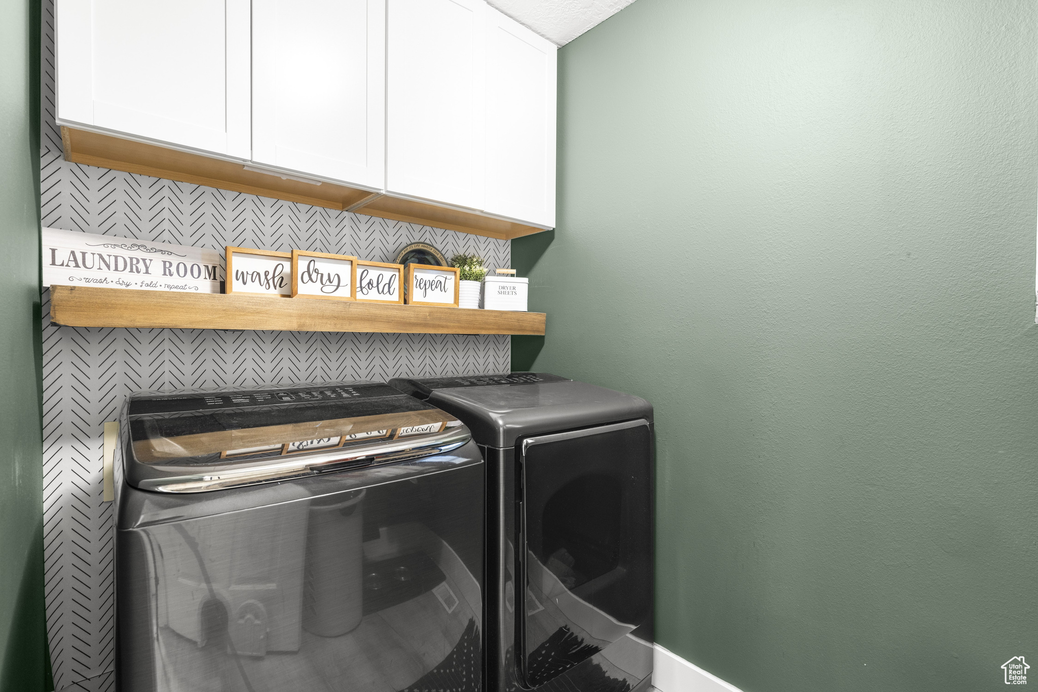 PICKET LANE - Residential