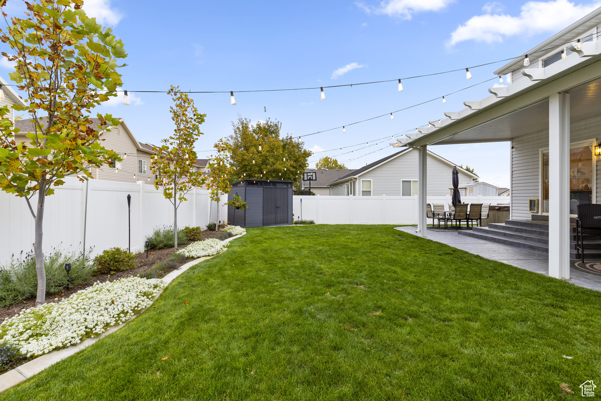 PICKET LANE - Residential